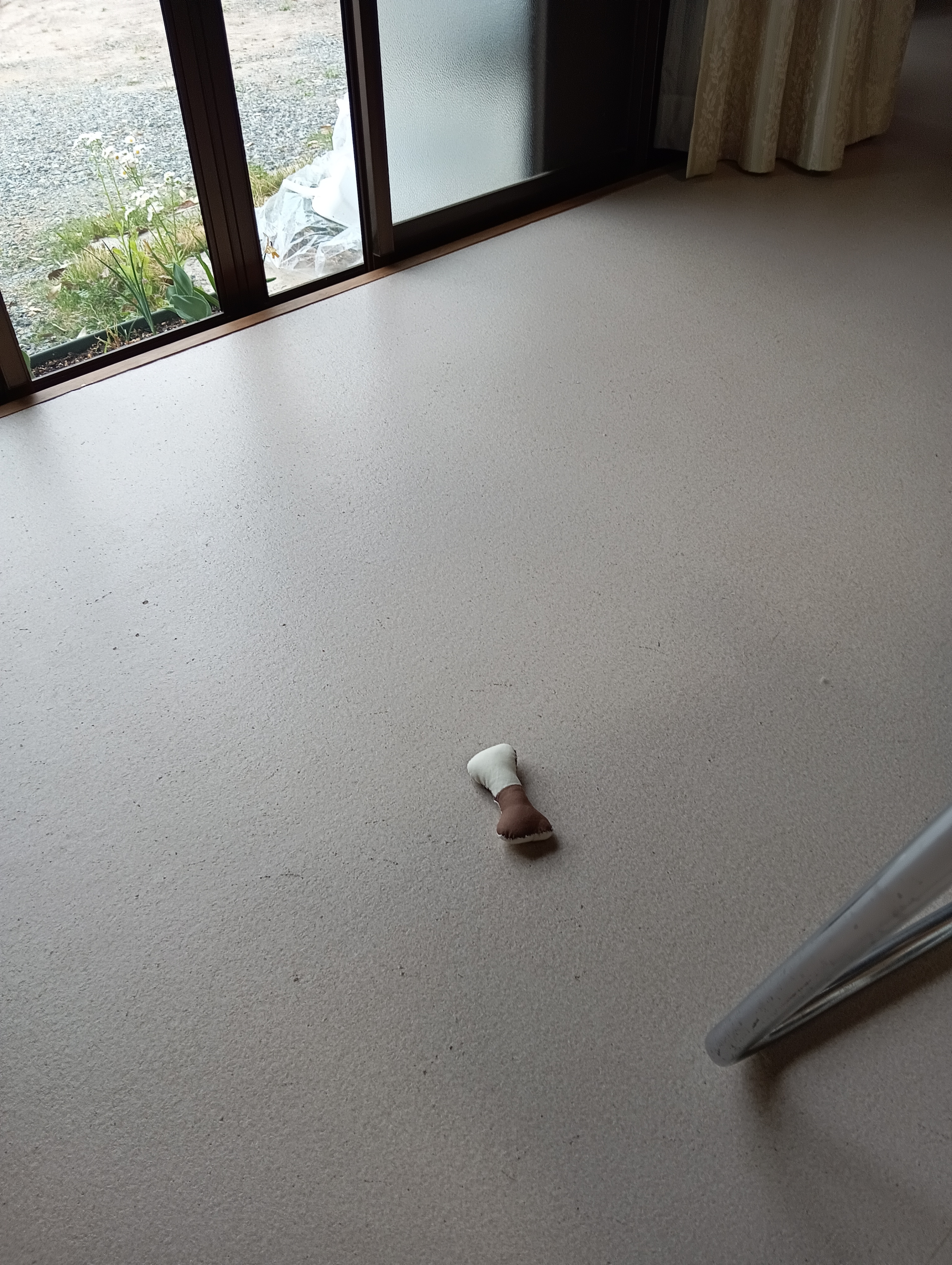                                          Kさんがおもちゃを手作りしてくださいました
